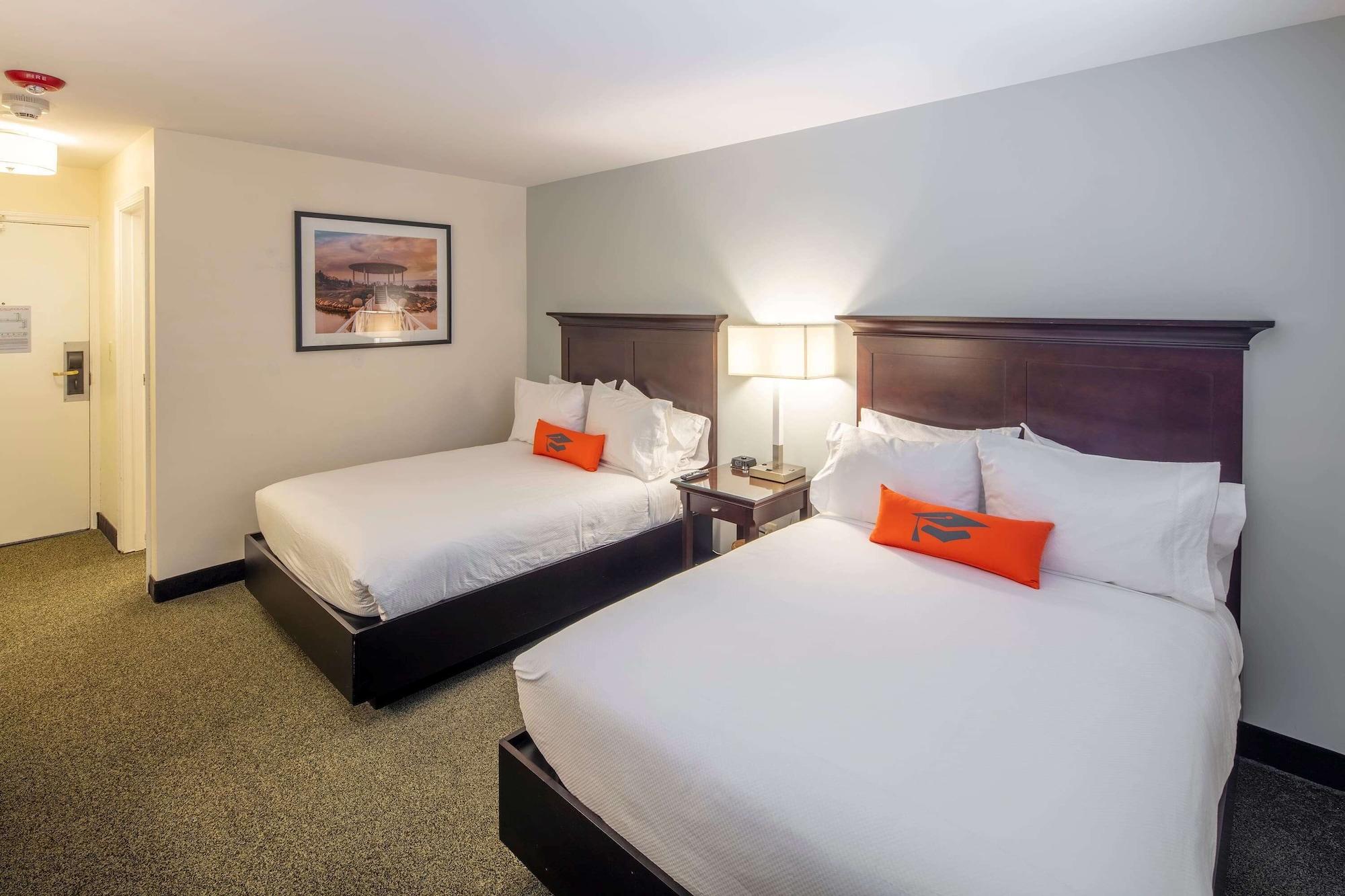 Collegian Hotel & Suites, Trademark Collection By Wyndham Syracuse Ngoại thất bức ảnh