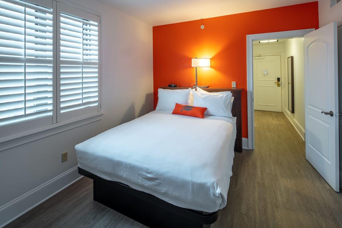 Collegian Hotel & Suites, Trademark Collection By Wyndham Syracuse Ngoại thất bức ảnh