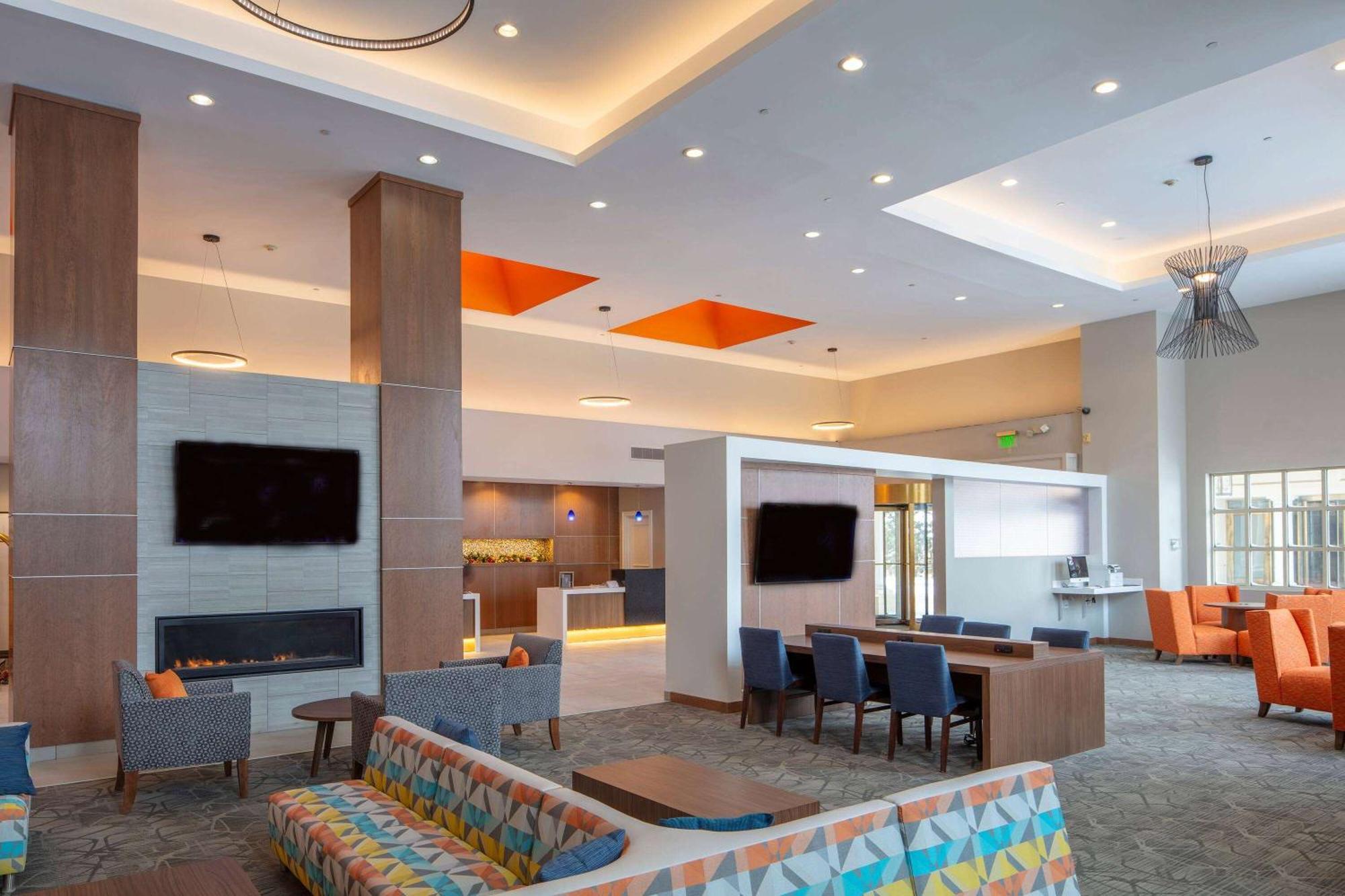 Collegian Hotel & Suites, Trademark Collection By Wyndham Syracuse Ngoại thất bức ảnh
