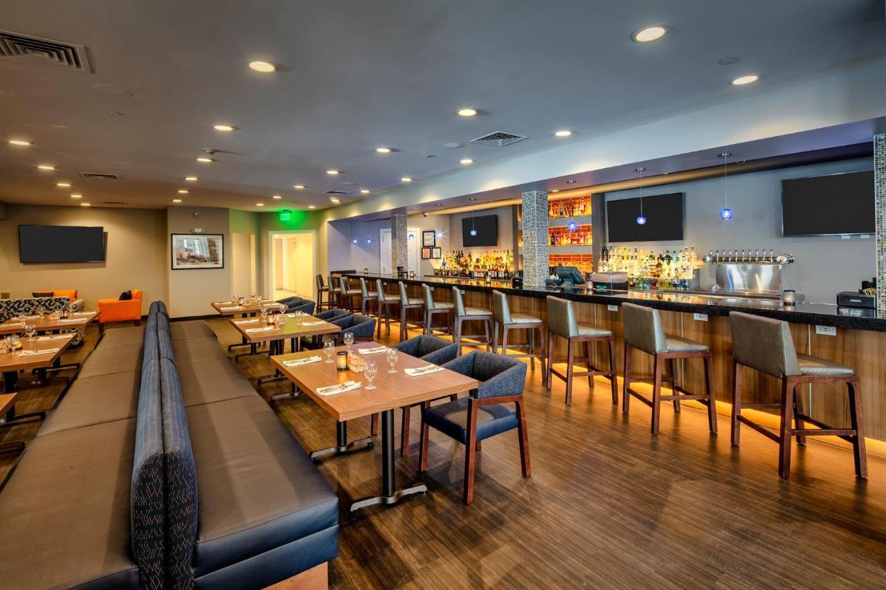 Collegian Hotel & Suites, Trademark Collection By Wyndham Syracuse Ngoại thất bức ảnh